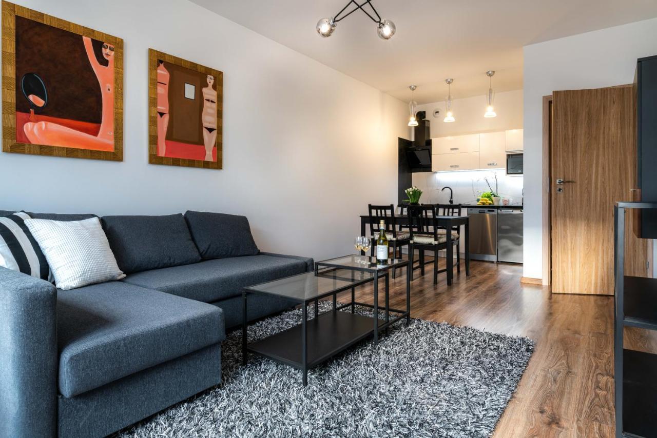 Pure Home Apartments - Gwiazdzista فروتسواف المظهر الخارجي الصورة