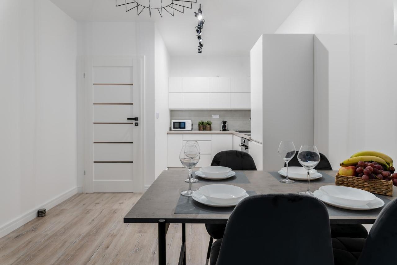 Pure Home Apartments - Gwiazdzista فروتسواف المظهر الخارجي الصورة