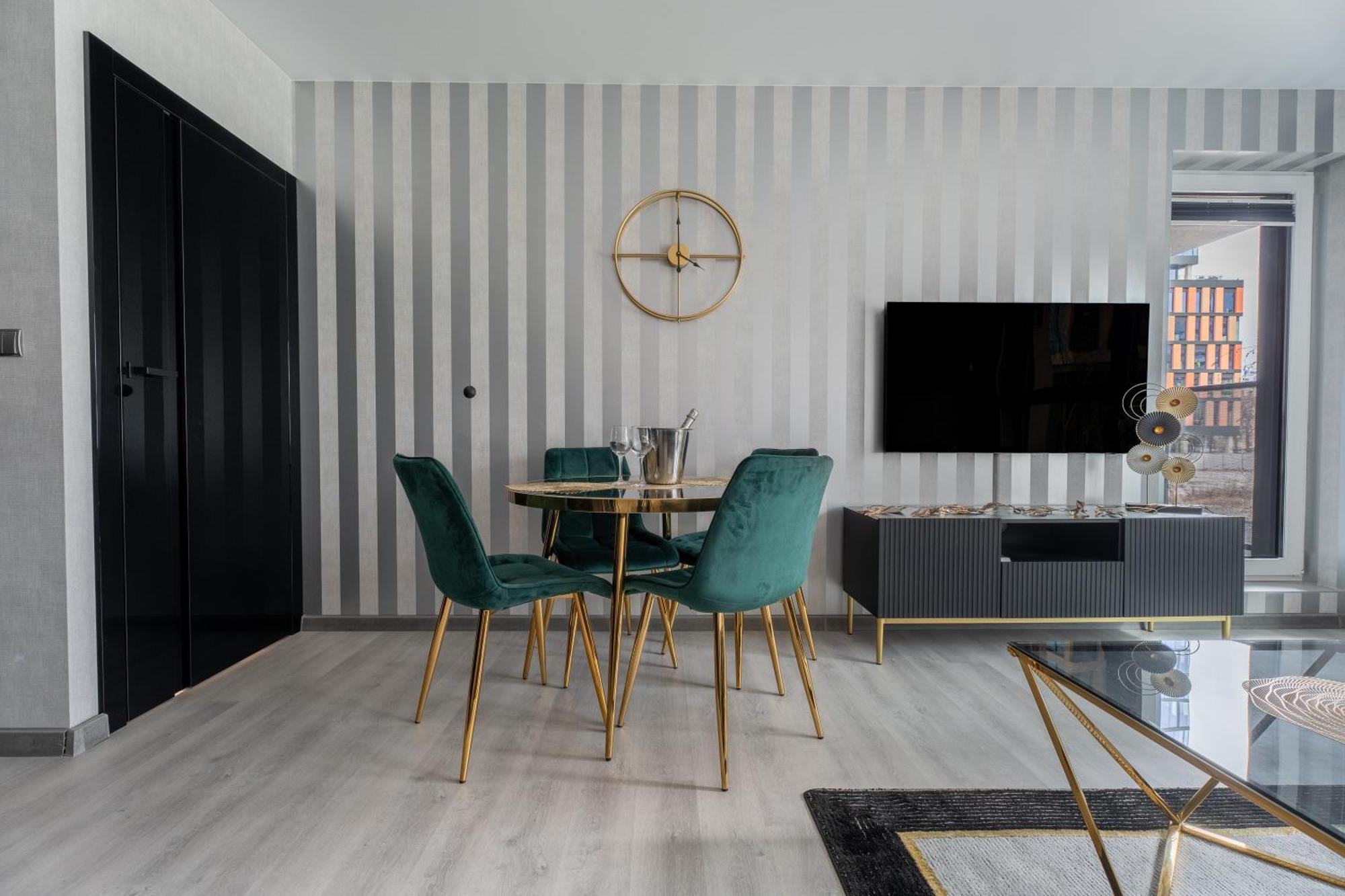 Pure Home Apartments - Gwiazdzista فروتسواف المظهر الخارجي الصورة