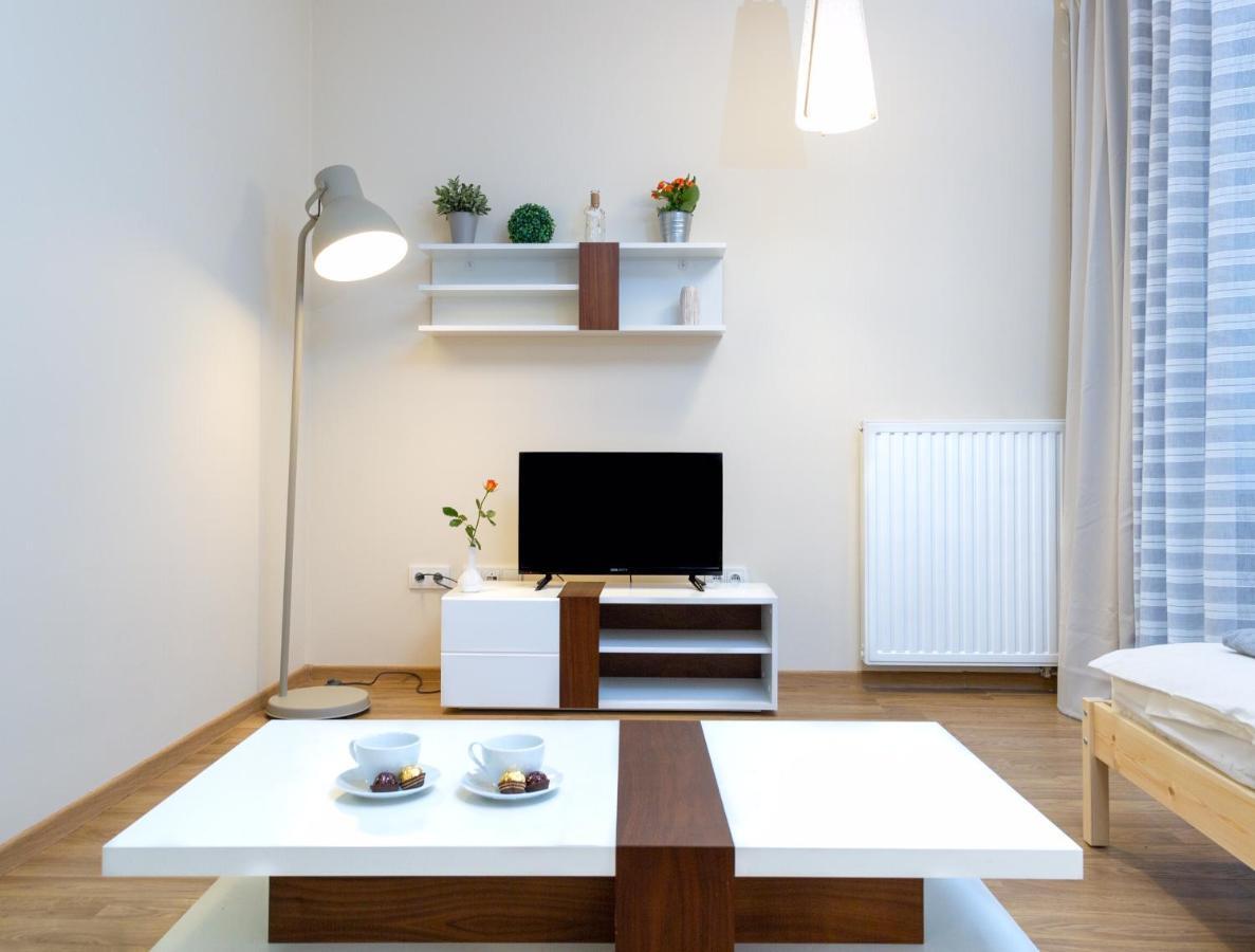 Pure Home Apartments - Gwiazdzista فروتسواف المظهر الخارجي الصورة